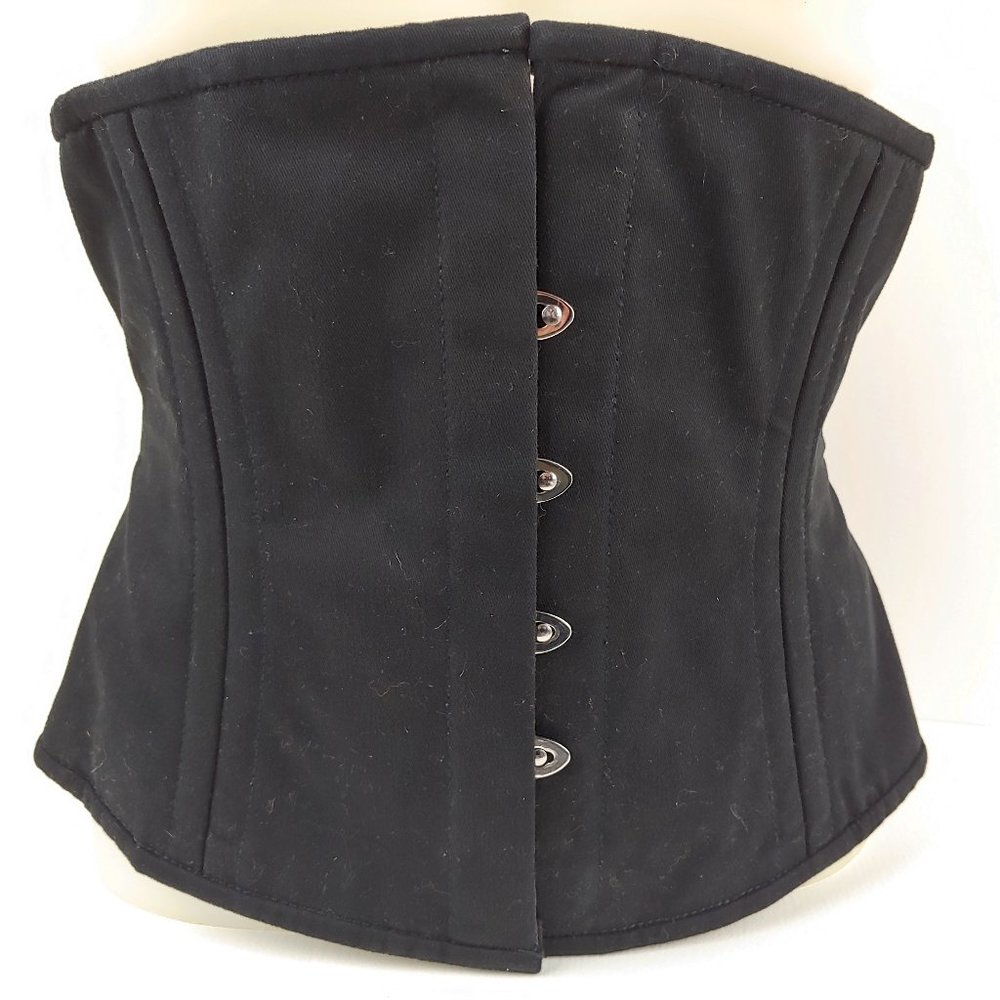 Black Under Bust Corset with Silver Grommets Size 30"